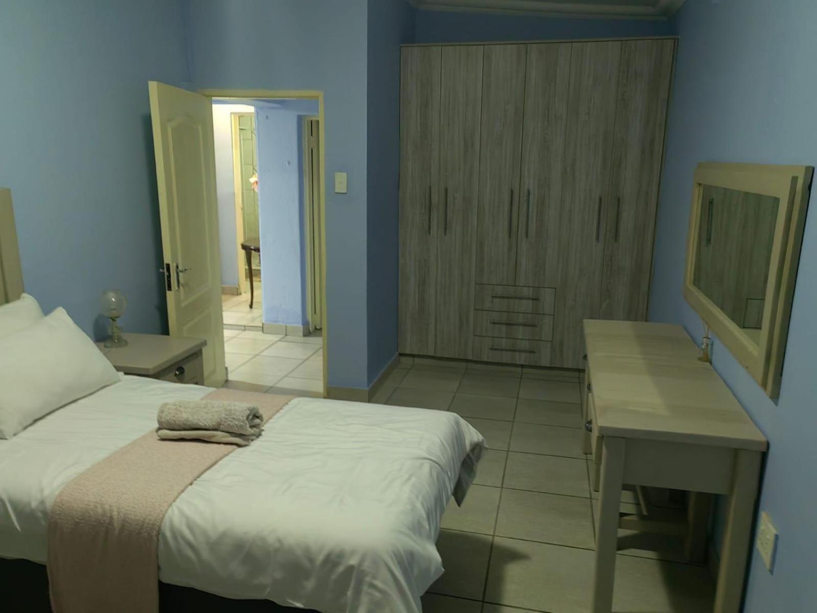 Sibahlenomhlambi Guesthouse สปริงส์ ภายนอก รูปภาพ