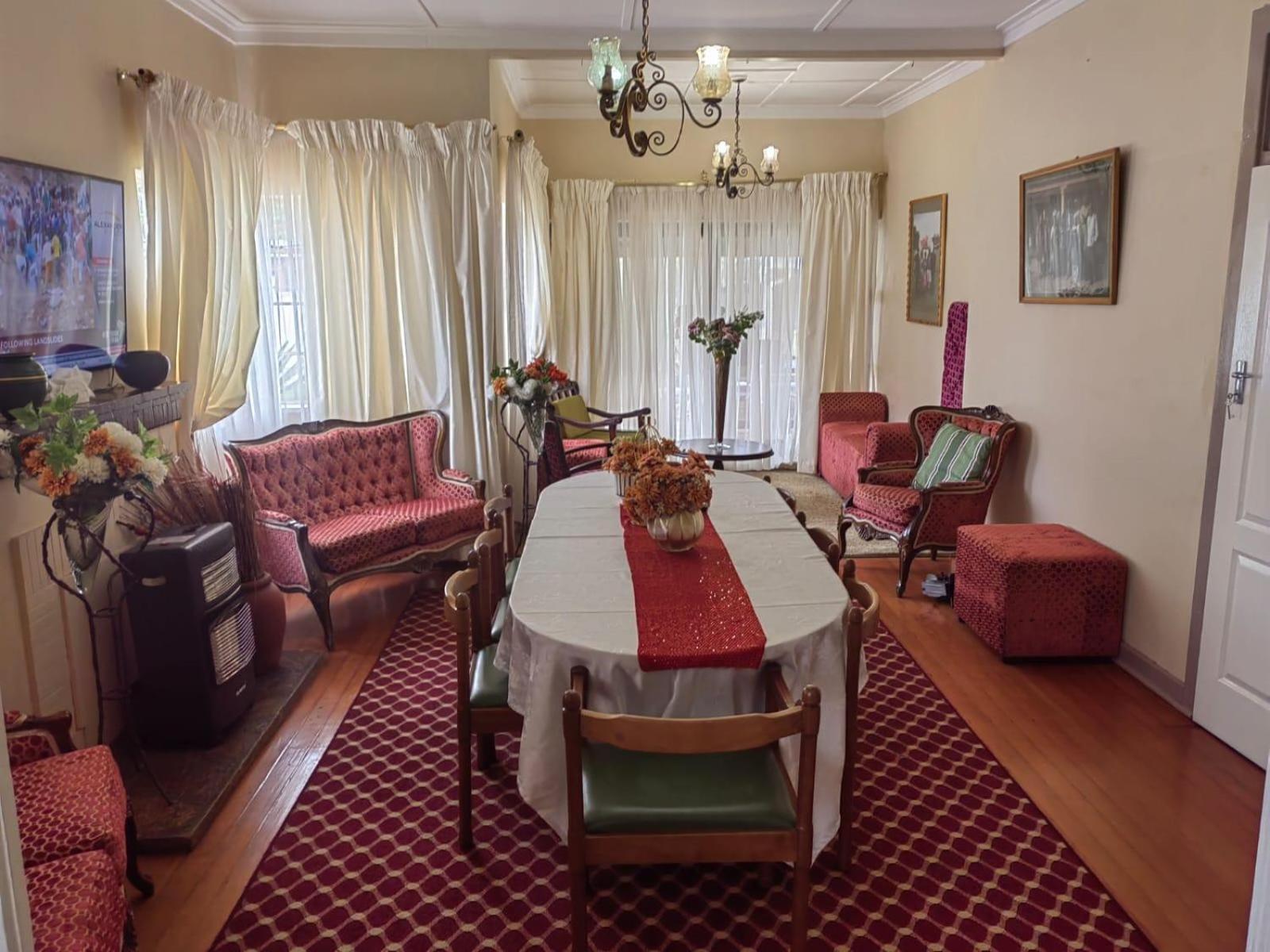 Sibahlenomhlambi Guesthouse สปริงส์ ภายนอก รูปภาพ