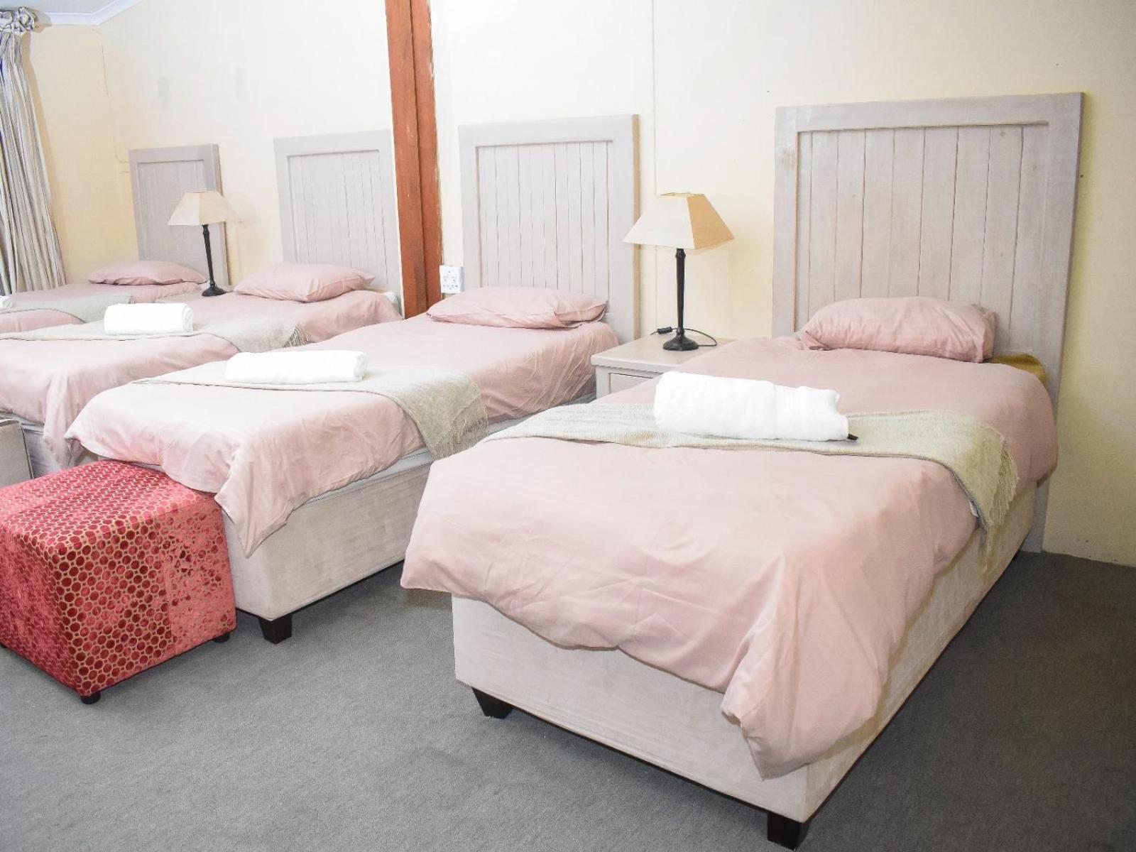 Sibahlenomhlambi Guesthouse สปริงส์ ภายนอก รูปภาพ