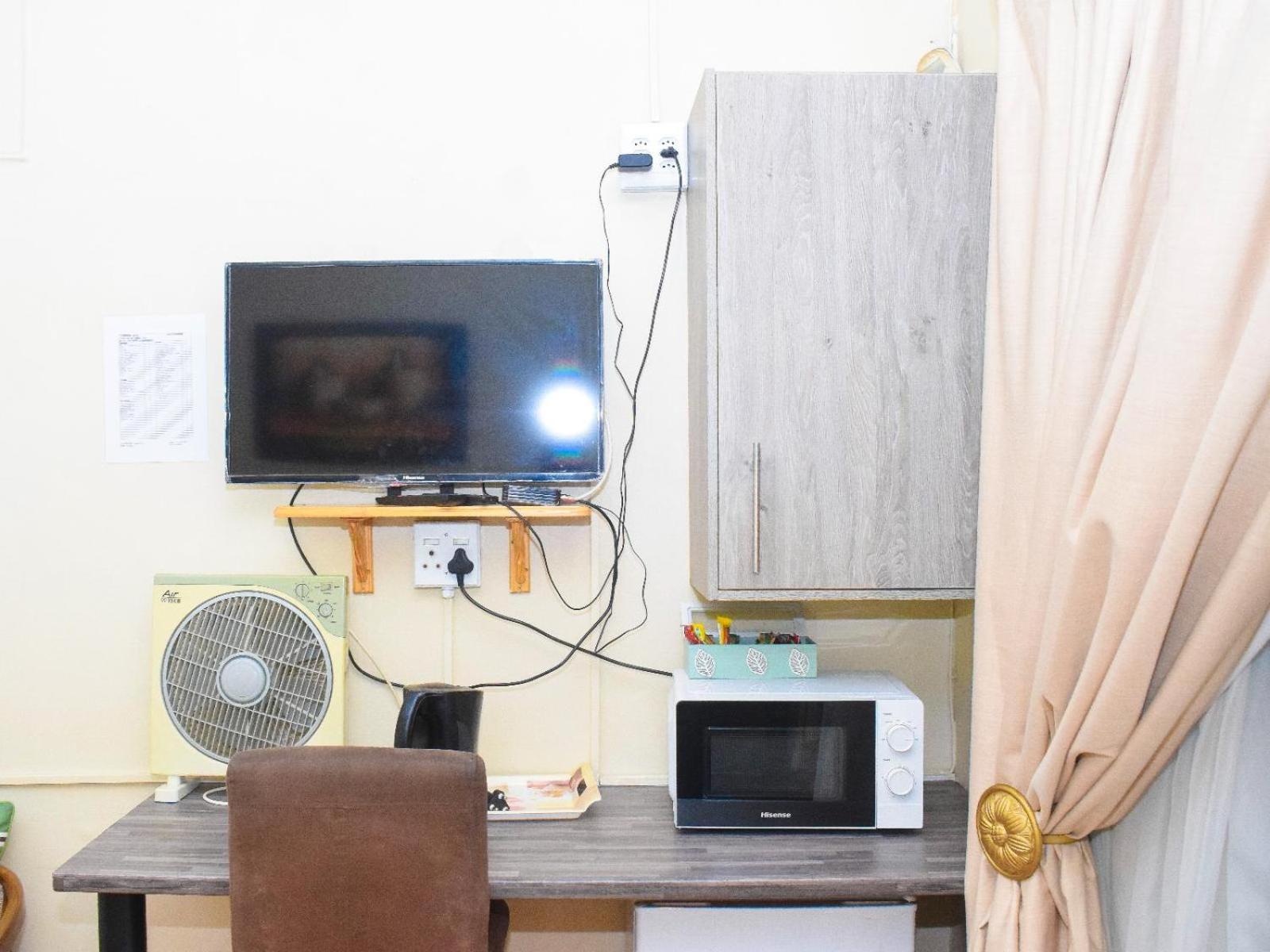 Sibahlenomhlambi Guesthouse สปริงส์ ห้อง รูปภาพ